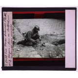 Oise, Meuse, Seine-et-Marne et Ardennes en 1918. Noyon. Rue de Belfort, recherche des mines.
