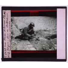 Oise, Meuse, Seine-et-Marne et Ardennes en 1918. Noyon. Rue de Belfort, recherche des mines.