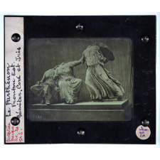 Sculpture grecque des origines jusqu'au 5e siècle avant JC. Le Parthénon, fronton Est, Déméter, Coré et Iris.