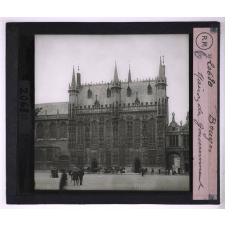 Habitation, maisons, hors série. Belgique - Hollande. Bruges, Maison du gourvernement.