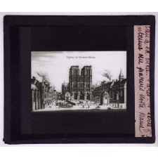 L'Eau à Paris à travers les âges. Fontaine du parvis Notre Dame.