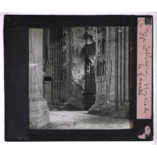 La Cathédrale de Reims. Revers de la façade.