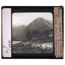 Norvège, la côte et les fjords. Paysage près de Balholm. 
