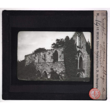 Bretagne du Nord. Paimpol, Ancienne abbaye de Beauport.