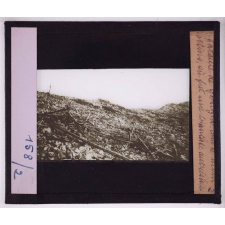 La Bataille de Gorizia. Le théâtre de la bataille du 4 au 15 août 1916. Sur le mont Sabotino, où fut une tranchée autrichienne.