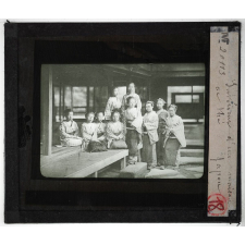 Le Japon. Intérieur d'une maison de thé.