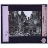 Arras et les champs de bataille de l'Artois. Le théâtre des combats de 1915. Arras. Hôtel de Ville.