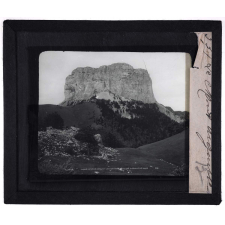 Le Dauphiné. Le Mont Aiguille.