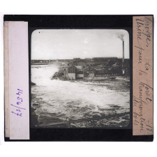 Norvège, la forêt. Usine pour la transformation du bois.
