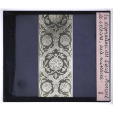 La Décoration des tissus. Brocart de velours. Asie mineure.