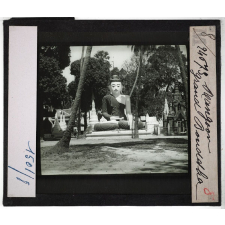 La Birmanie. Rangoon, Grand Bouddha.