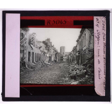 Oise, Meuse, Seine-et-Marne et Ardennes en 1918. Noyon, rue de Paris.