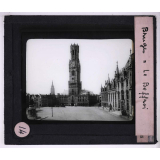 Architecture gothique II. - Constructions militaires, publiques et civiles. Bruges. Le beffroi.