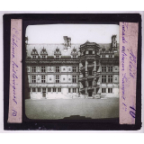Châteaux historiques. Blois. Façade intérieure François 1er.