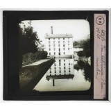 La Meunerie moderne. Vue extérieure d'un moulin.