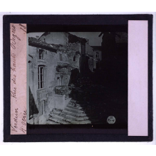 Verdun en février-mars 1916 (en arrière de la bataille). Rue des hauts Degrés.