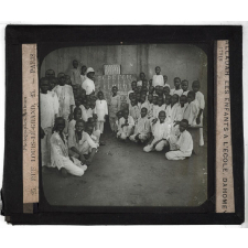 Colonies Dahomey. Alladah. Les enfants à l'école.