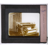 Le Tissage (premiers éléments). Ourdissoir mécanique.