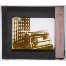 Le Tissage (premiers éléments). Ourdissoir mécanique.
