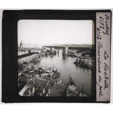 Poitou, Saintonge, Angoumois, Vienne, Deux-Sèvres, Vendée, Charente, Charente-inférieure. La Rochelle. Panorama du port.