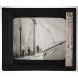 La Pêche et la culture de l'éponge. Péniche garde-pêche. Modèle 1910.