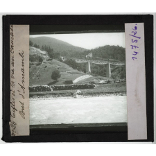 Tiflis et la vie au Caucase. Pont d'Amamli.