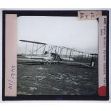 Quelques types nouveaux d'aéroplanes. Biplan Maurice Farman militaire. Vue arrière.