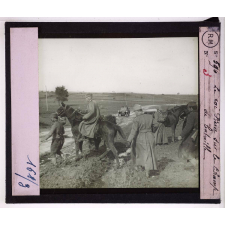 La Retraite des Serbes en Albanie après la campagne de 1915. Le roi Pierre sur le champ de bataille.