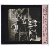 La Décoration de la porcelaine à la Manufacture Nationale de Sèvres. Atelier de sculpteur ornemaniste.
