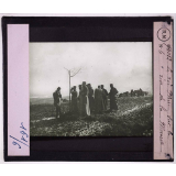 La Retraite des Serbes en Albanie après la campagne de 1915. Le roi Pierre sur la rive de la Morawa.
