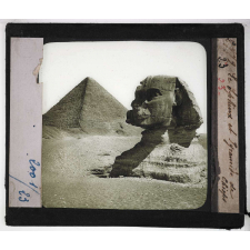 L'Action du vent. Le Sphinx et Pyramide de Chéops.