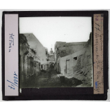 Le Maroc. Tétouan : Une rue. Mosquée de Sidi Ben Arrizo.