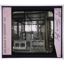 Une Visite au Conservatoire des Arts et Métiers. Four à gaz.
