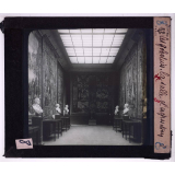 Une Visite aux Gobelins. La salle d'exposition.