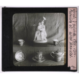 La Manufacture de porcelaine de Sèvres. 3e période 1792-1800. Biscuits et pièces décorées.