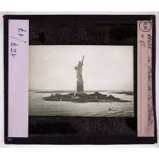 L'Intervention des Etats-Unis. La Statue de la Liberté.