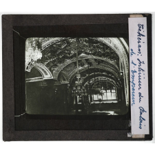 Iran. Téhéran : Intérieur du Palais de l'Empereur.