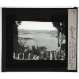 Constantinople et le Bosphore. Eyoub, cimetière. vue panoramique de la Corne d'or.