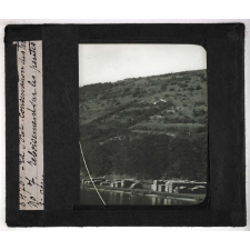 Conservation des terres en montagne et sur les pentes. Action de la forêt sur le sol et sur le régime des eaux, pâturages, prés, bois, correction des torrents. Reboisement sur les pentes.