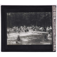 Berlin. Tiergarten. Kinderspielplatz.