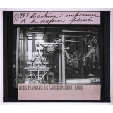 Une Visite au Conservatoire des Arts et Métiers. Machine à imprimer le papier peint.