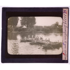 Les Travaux du génie dans un régiment de sapeurs mineurs. II. Manoeuvres de pontage. Navigation d'une portière.