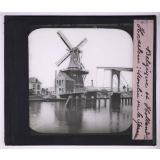 Habitation, maisons, hors série. Belgique-Hollande. Harlem, moulin sur la Spaarne.