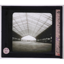 Architecture au 19e siècle. Paris, la galerie des machines.