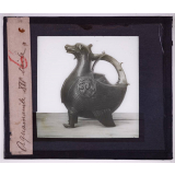 Art français (VIe-XVIe s.). Rétrospective. Aquamanile XIIe siècle. 