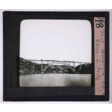 Les Ponts. Pont Maria-Pia sur le Douro à Porto.