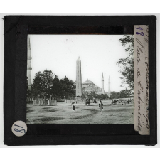 Constantinople et le Bosphore. Place de l'Atmeïdan.