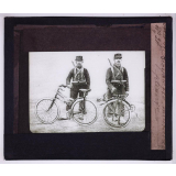 Art Militaire. Bicyclette militaire pliante.