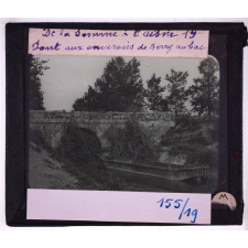 De la Somme à l'Aisne. L'ancien front, septembre 1914- mars 1917. Pont aux environs de Berry au bac.
