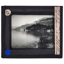 Mont-Blanc. Lac du Bourget et château de Châtillon.